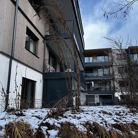 Steinberg Apartment